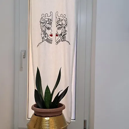 Futtitinni Casamia パレルモ